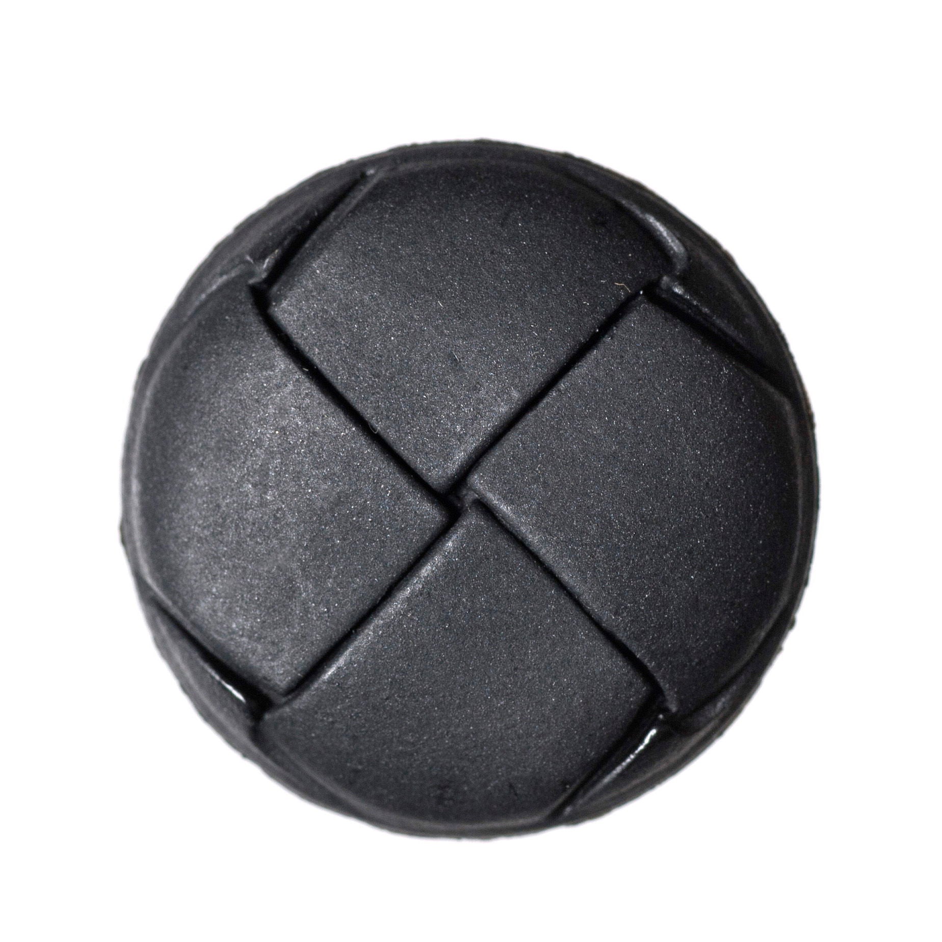 G2276-40-8 - ARAN BUTTON SIZE 40 COL 8 BLACK (50)