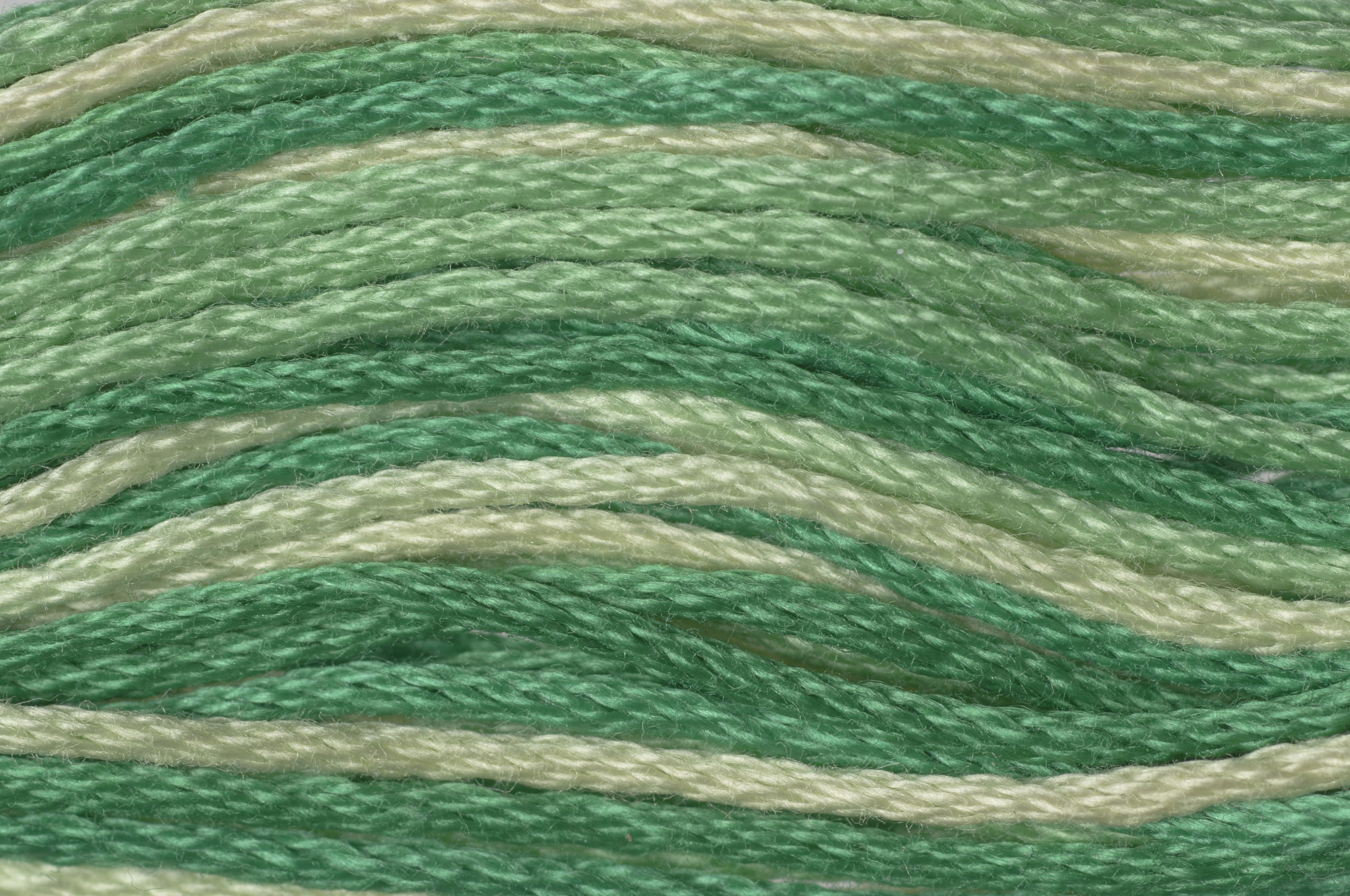 GE0073 - TRIMITS STRANDED COTTON 8m 73 GREEN MIX