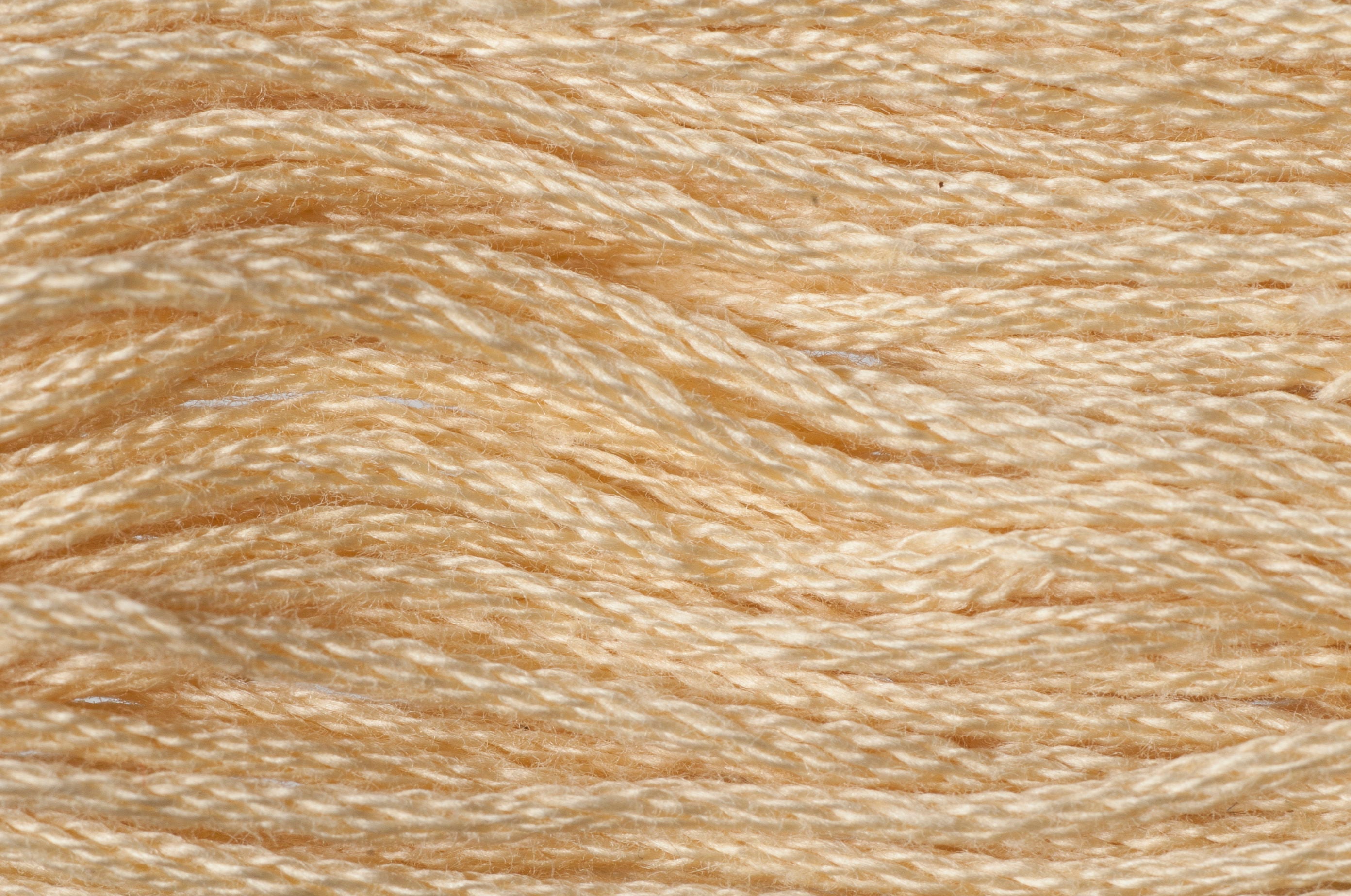 GE0212 - TRIMITS STRANDED COTTON 8m 212 BUTTERMILK