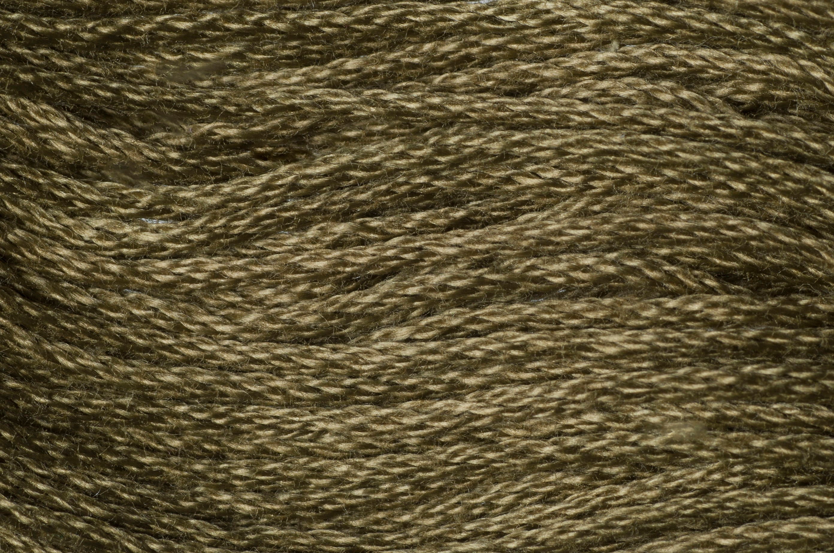 GE0304 - TRIMITS STRANDED COTTON 8m Col 304 SPRING MOSS