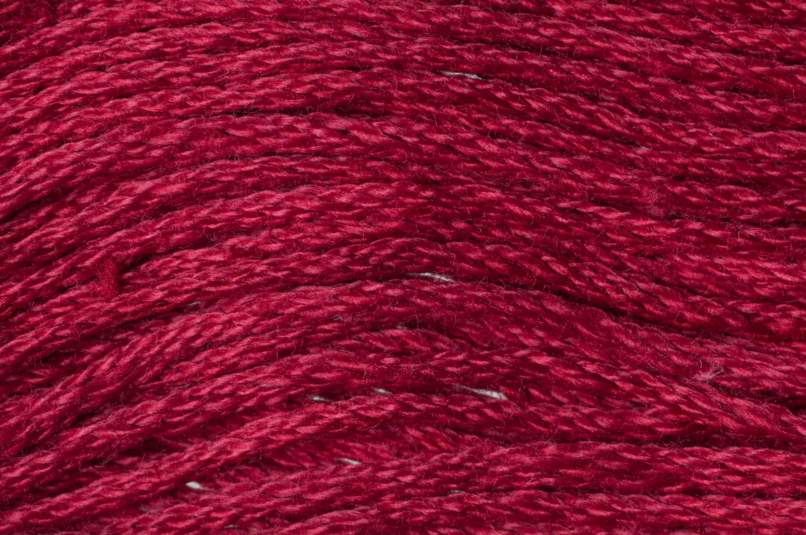 GE0435 - TRIMITS STRANDED COTTON 8m 435 DARK RED