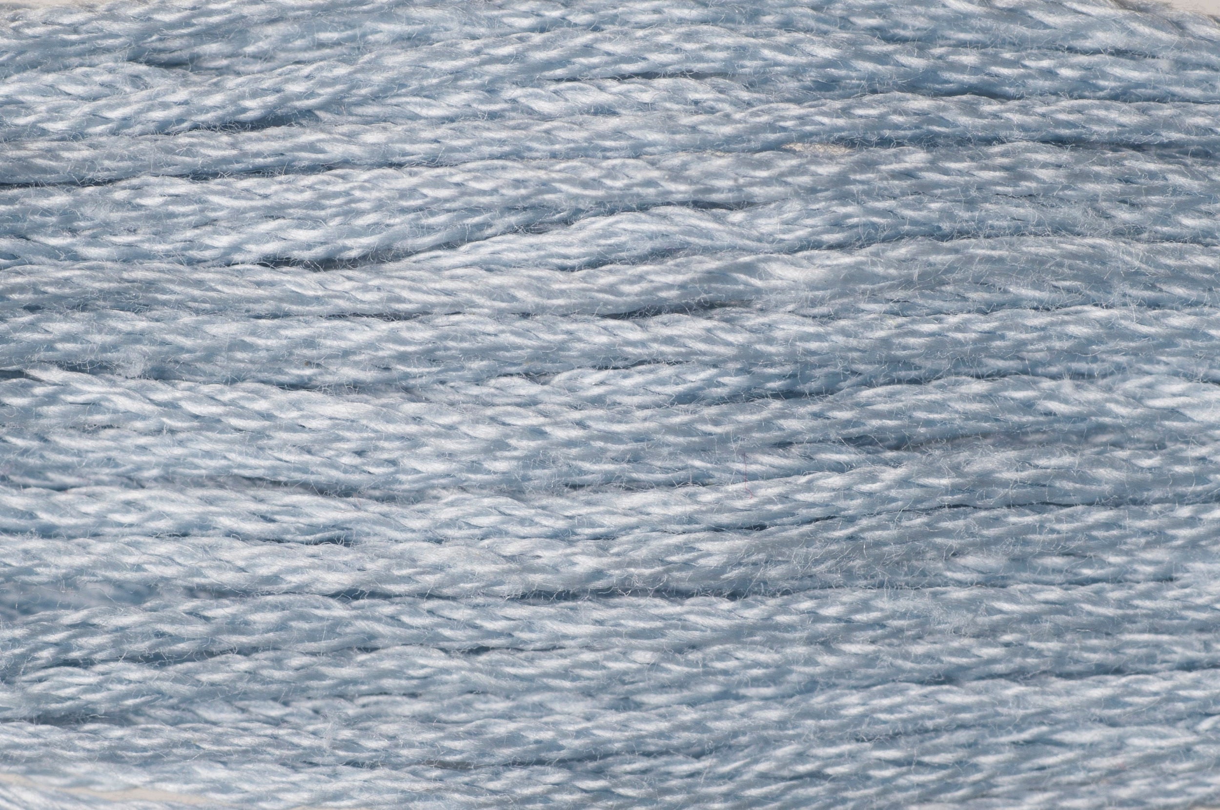 GE0831 - TRIMITS STRANDED COTTON 8m COL 831 ICE BLUE