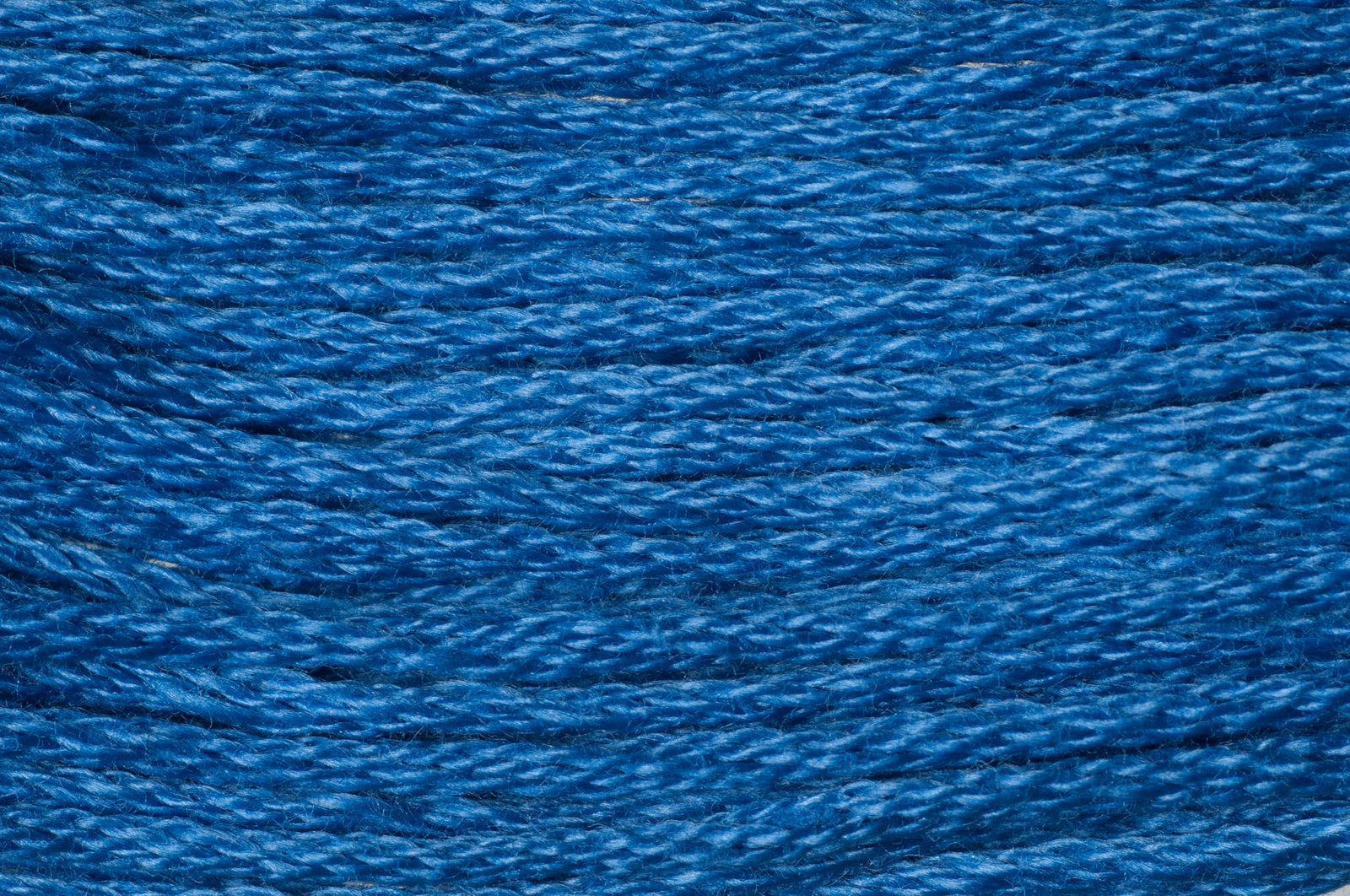 GE0844 - TRIMITS STRANDED COTTON 8m Col 844 CAPRI BLUE