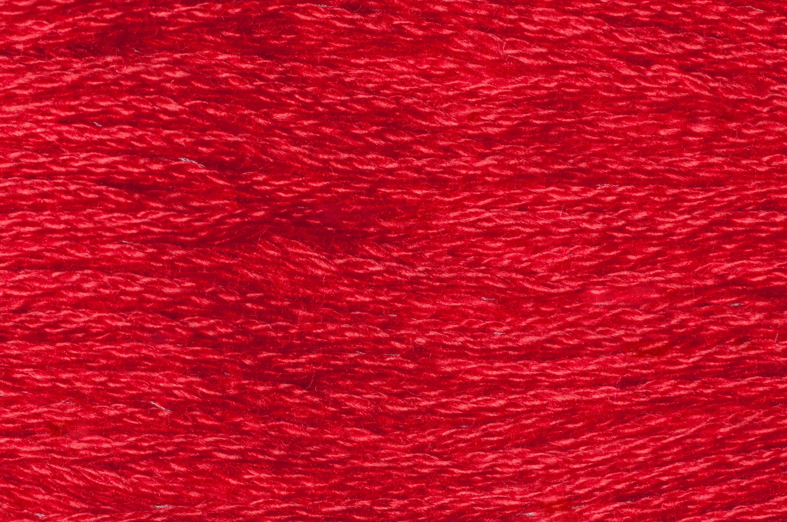 GE3221 - TRIMITS STRANDED COTTON 8m 3221 CHERRY RED