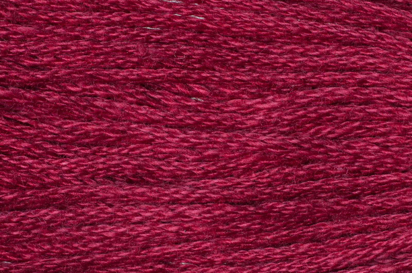 GE3421 - TRIMITS STRANDED COTTON 8m 3421 CERISE
