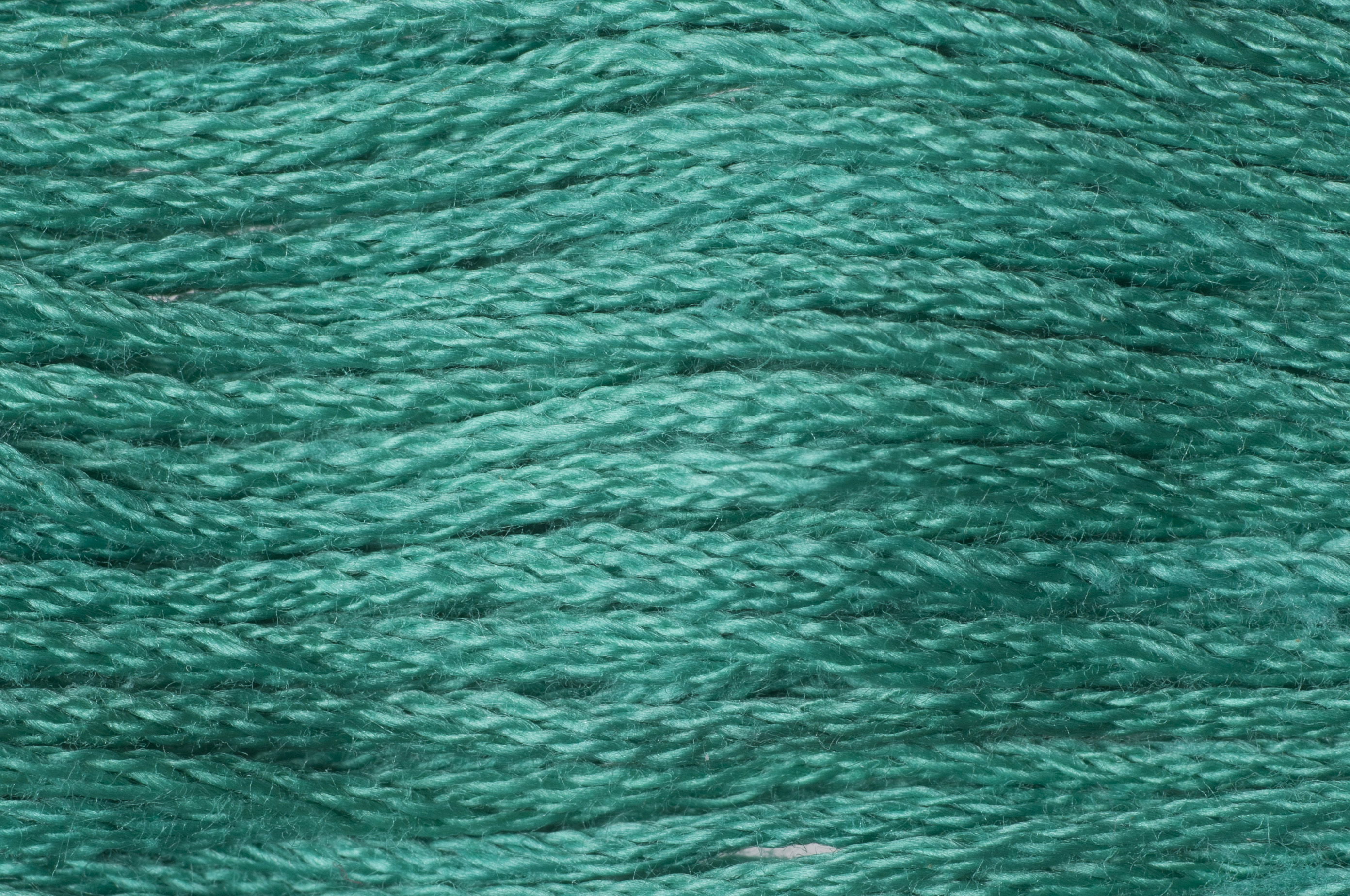 GE6115 - TRIMITS STRANDED COTTON 8m COL 6115 BRIGHT EMERALD