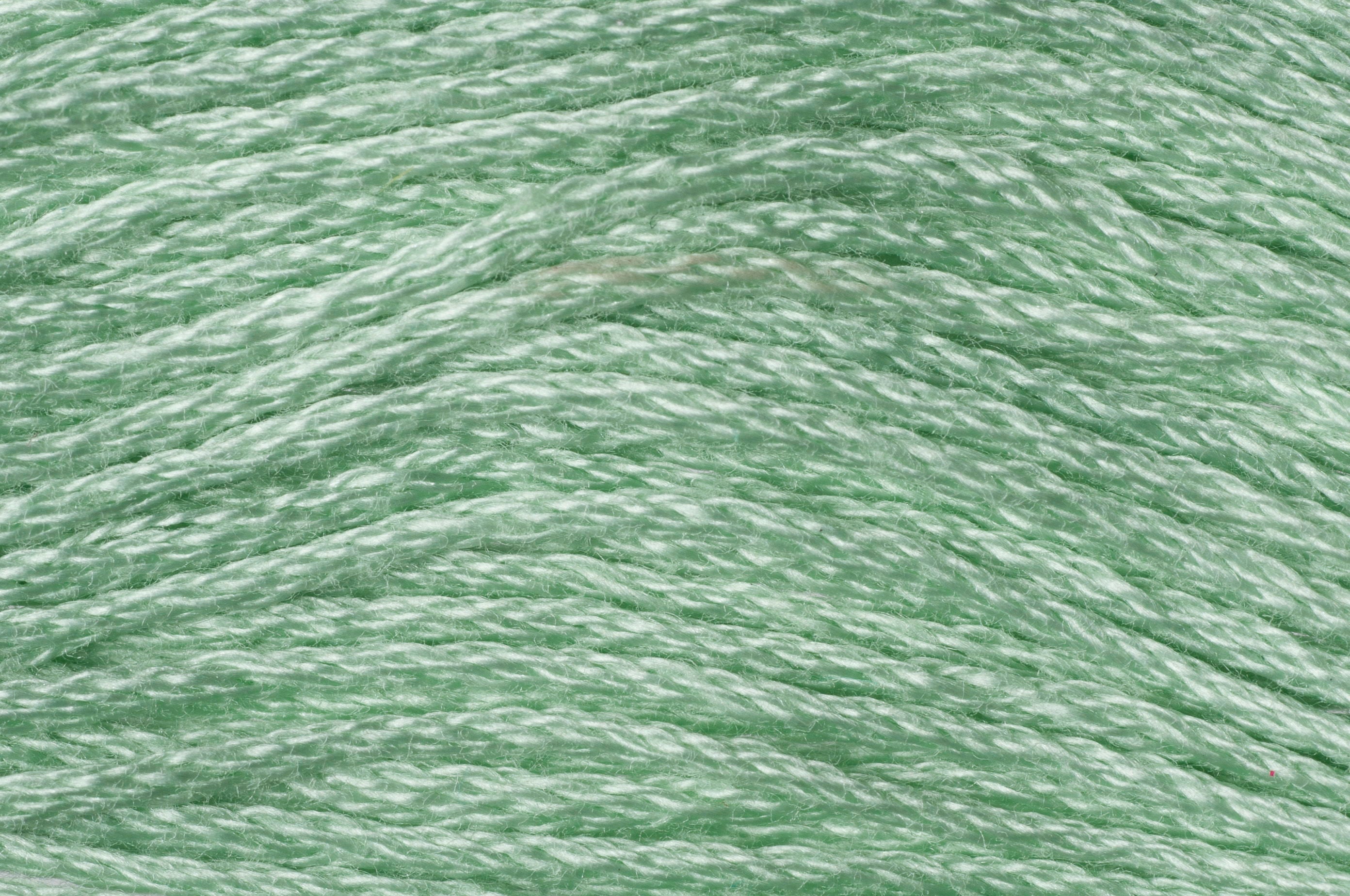 GE7211 - TRIMITS STRANDED COTTON 8m colour 7211 PALE GREEN