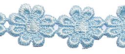 L100-S - COTTON GUIPURE DAISY TRIM SKY BLUE (27.4m)