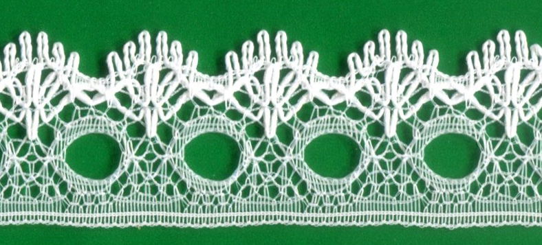 KNITTING IN EYELET LACE 18 mm WHITE