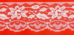 L5865I-25 - (583/65) NYLON LACE IVORY FLAT 63mm (25M)