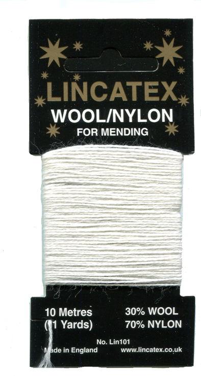 MW-NA - GOLDRUSH MENDING WOOL  NATURAL  (10m)