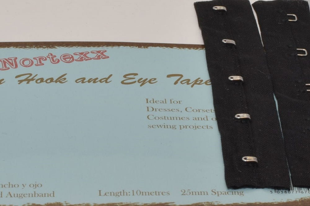 NNT-1X - NORTEXX HOOK & EYE TAPE 25mm BLACK X 10m