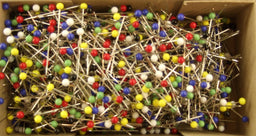 P029116 - GLASS HEAD PINS NO.2/0 ASSTD COLS 0.80 X 48mm (1 CTN 300G)