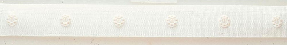 P992200 - Press FastTape 21mm white spacing 35mm x 10m