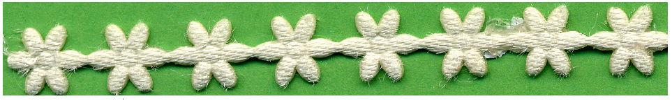 PADC-MFCR - PADDED TRIM MINI FLOWERS CREAM