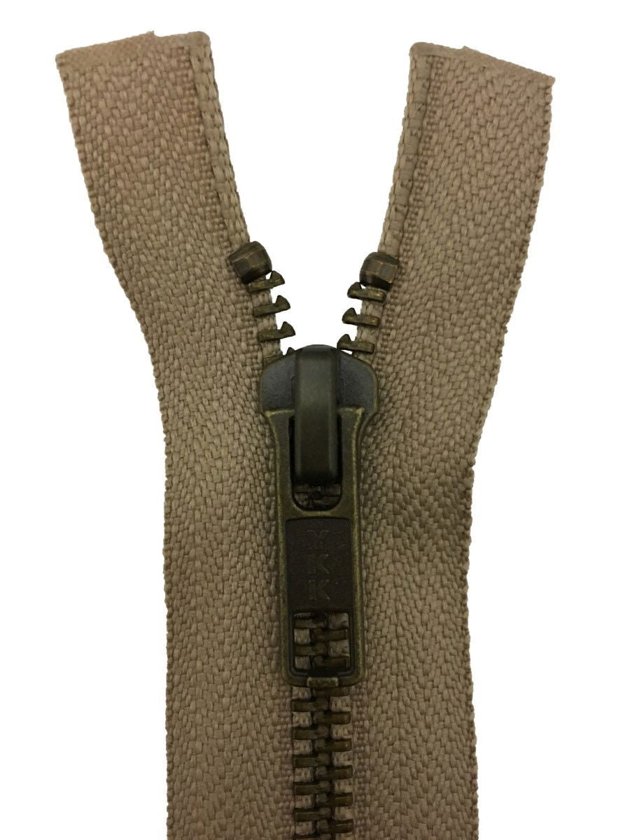 RGKBOR56-28-573 - YKK METAL OPEN END ZIP 28 inch 71 cm 573 DK BEIGE
