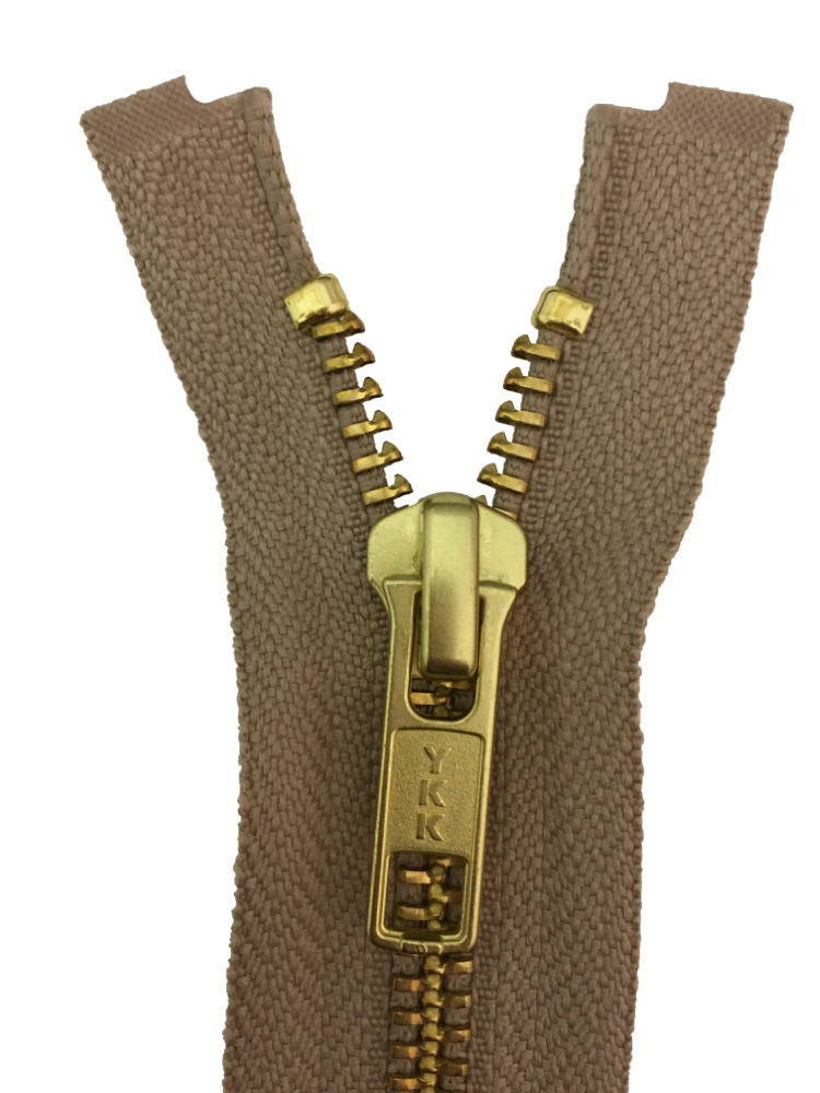 RGOR56-26-572 - YKK METAL MED OPEN END 26 inch (66 cm) 572 LT BEIGE