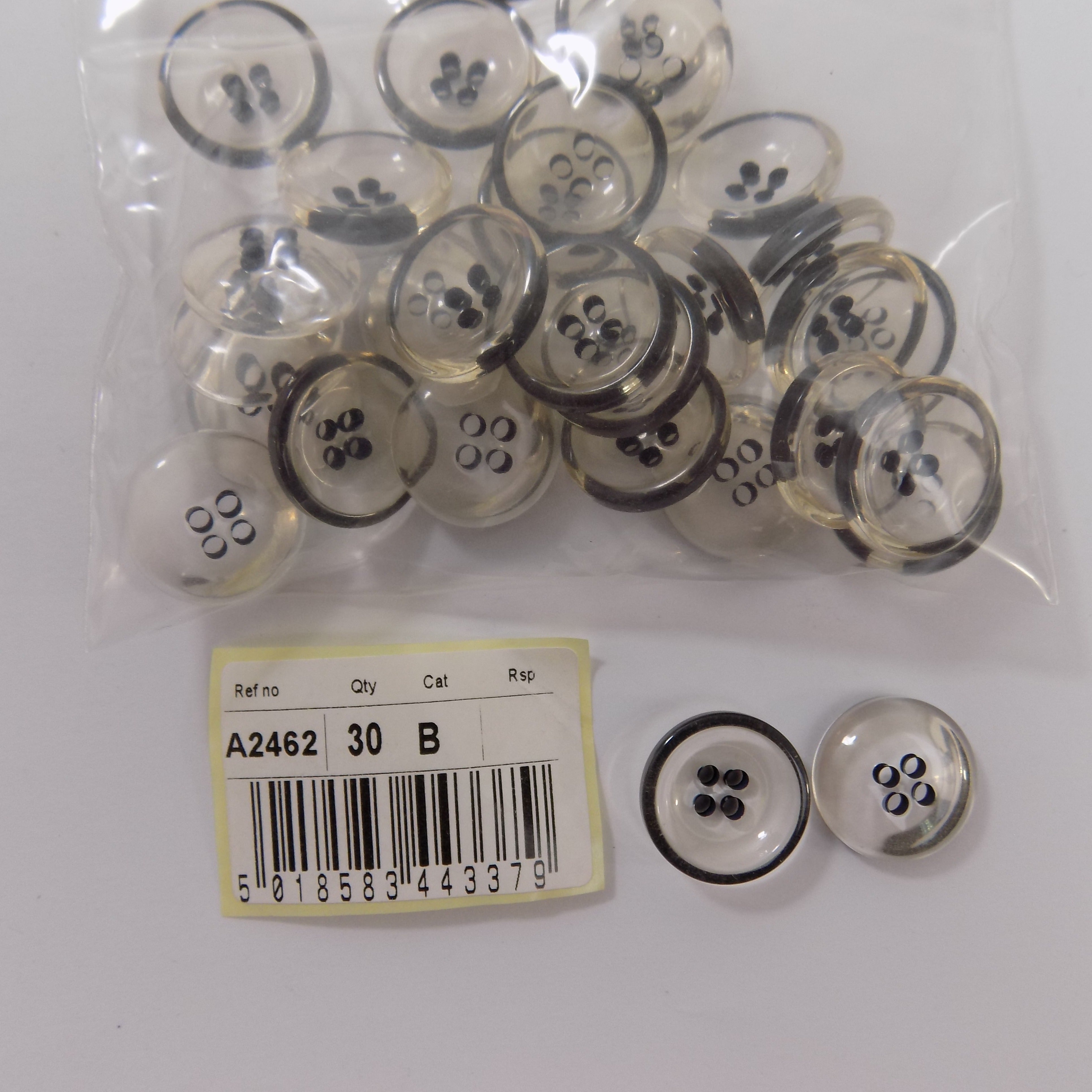 S2462  **SEHLBACH B BUTTON 18MM 4H CLEAR/BLACK RIM PK30