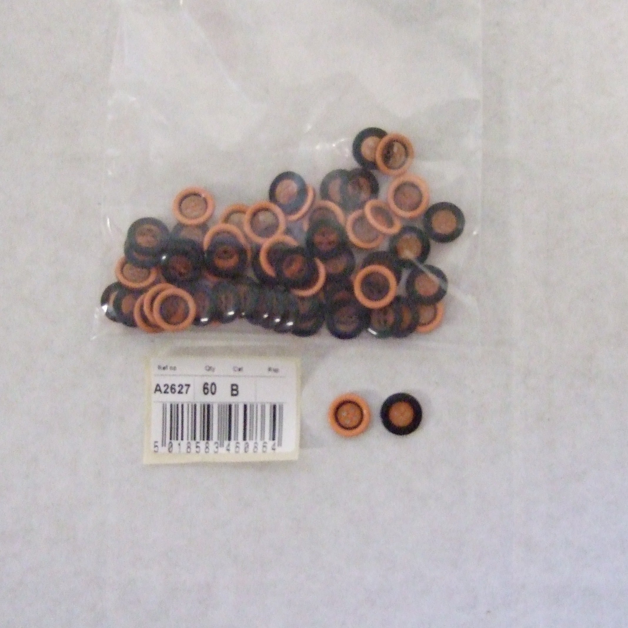 S2627  **SEHLBACH B BUTTON RAISED RIM ORANGE PK60