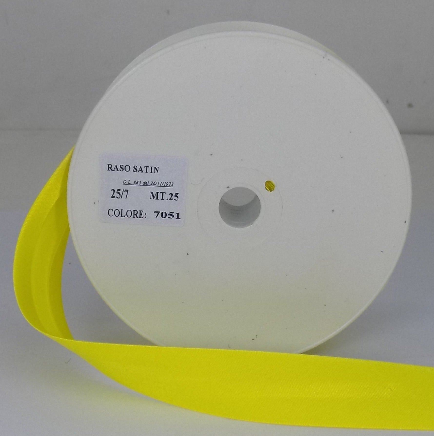 SB25-7051 **SATIN BIAS BINDING 25MM 7051 YELLOW