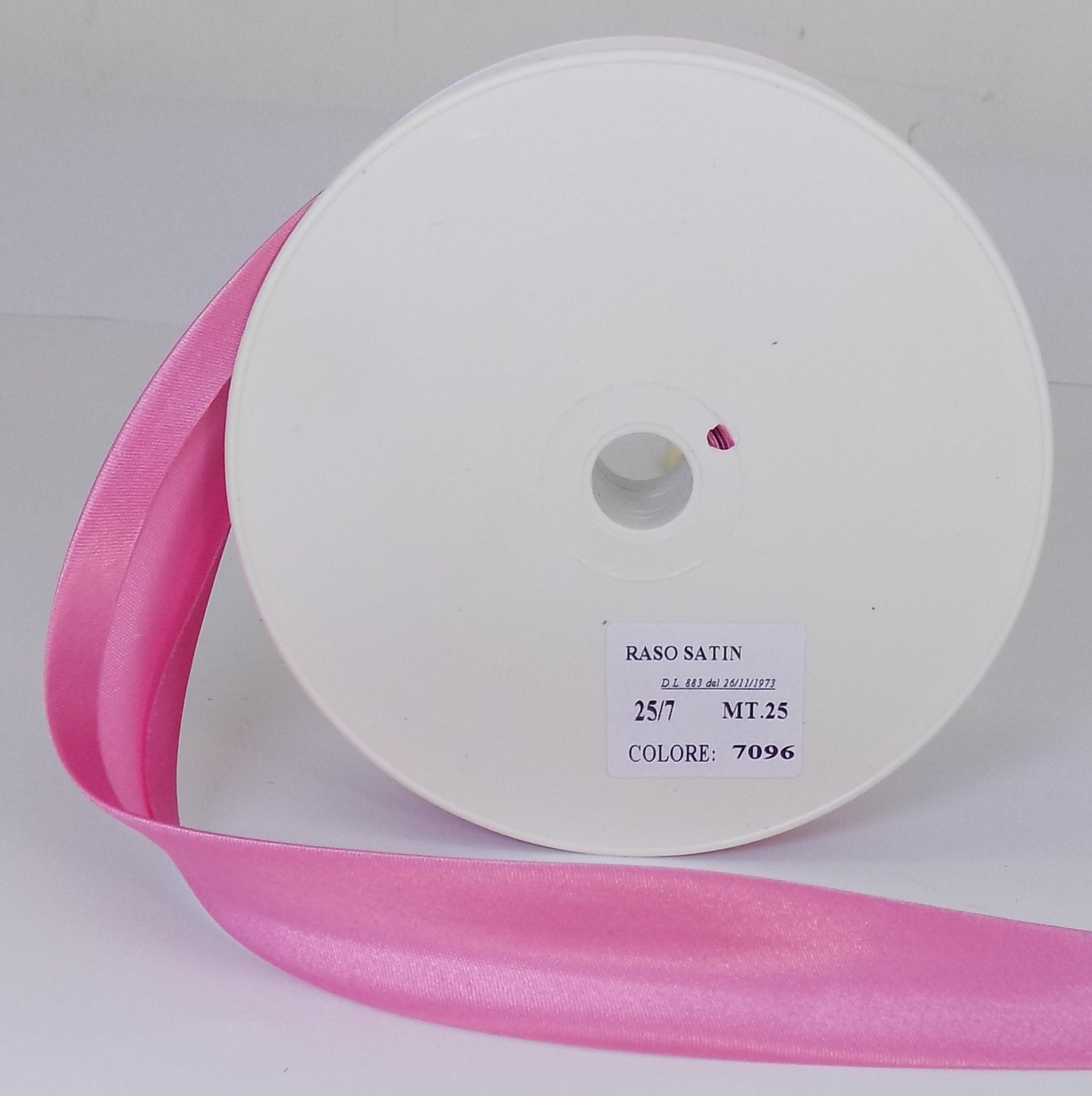 SB25-7096 **SATIN BIAS BINDING 25MM 7096 FANTASY ROSE