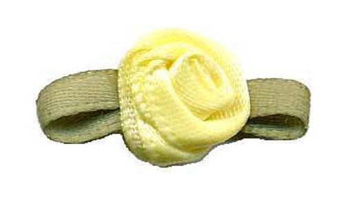SR617 - SMALL ROSES 617 BABY MAIZE (Green Leaf)
