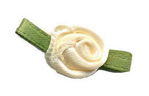 SR815 - SMALL ROSES 815 CREAM (Green Leaf)
