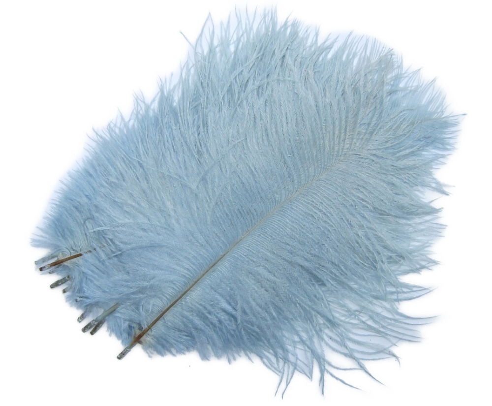 ST31PB - SMALL OSTRICH FEATHERS PALE BLUE