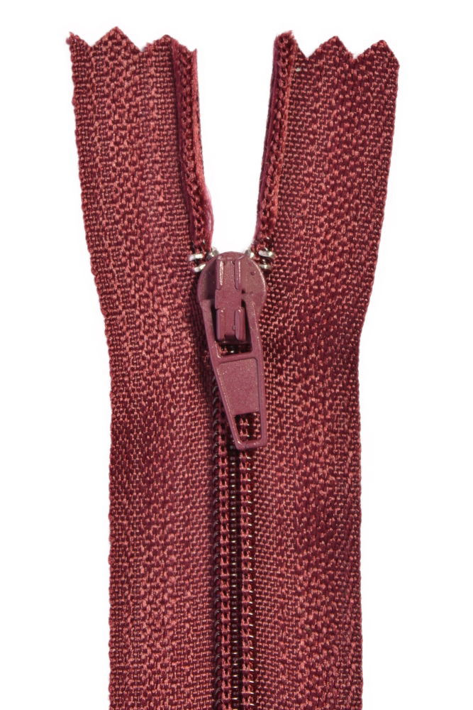 ZCE18-171 - ZIP CLOSED END 45 cm C021 MAROON
